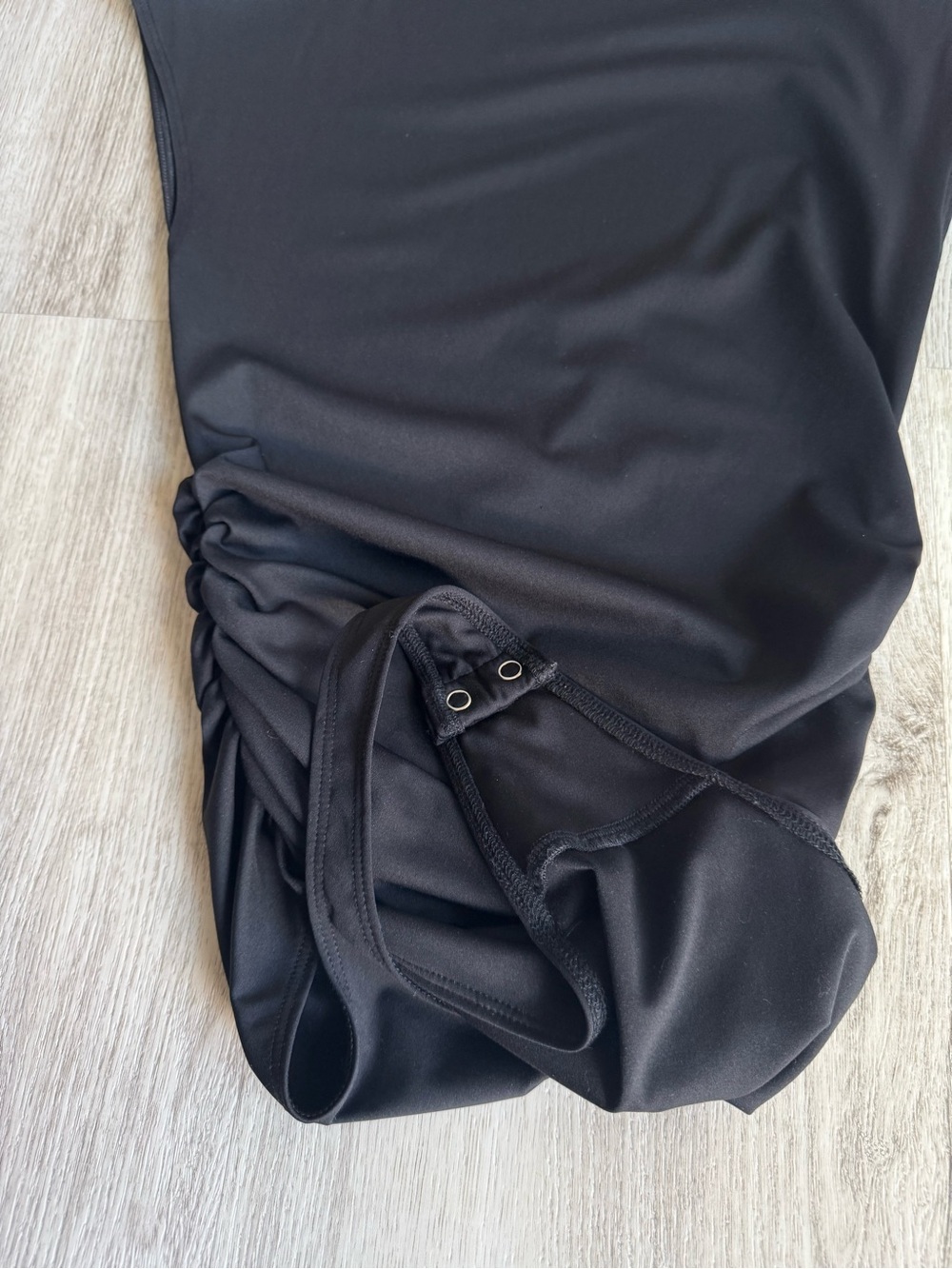 Good American Black Soft Weightless Mock High Neck Ruched Thong Snap Bodysuit XS - Picture 11 of 13
